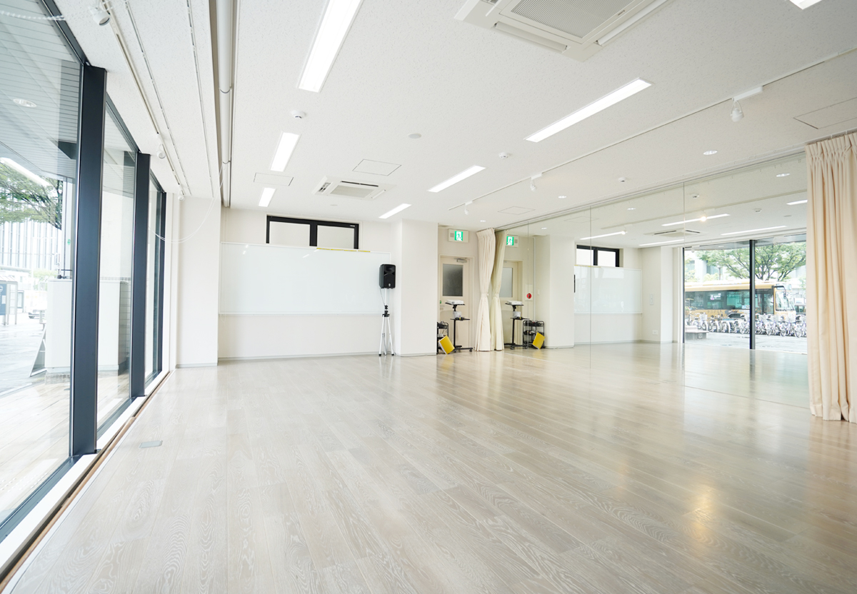 レンタルスペース「サカイエ」